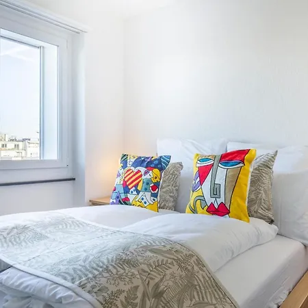 Apartment Special Picco Picasso Basel, Bahnhof Grossbasel 10-star Basel