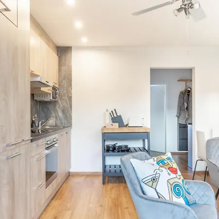 Apartment Special Picco Picasso Basel, Bahnhof Grossbasel 10-star
