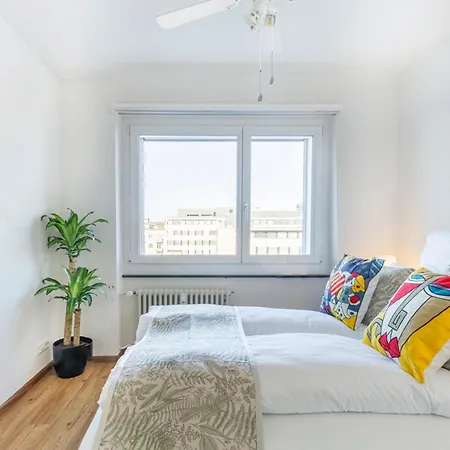 Apartment Special Picco Picasso Basel, Bahnhof Grossbasel 10-star *